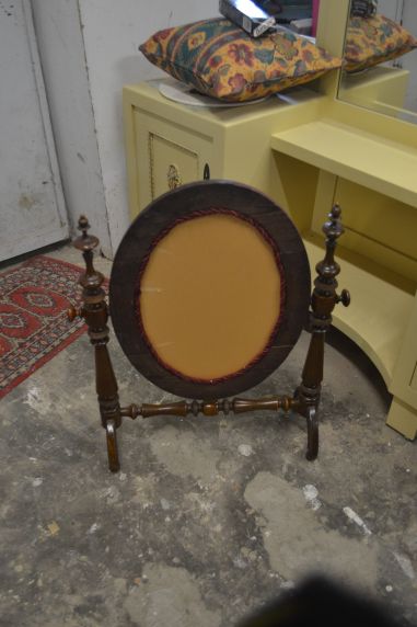 (L-406) Lauapealne kallutatav peegel