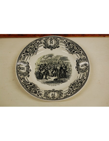 (n-5751) Boch F. la Louviere kollektsioontaldrik "Napoleon"