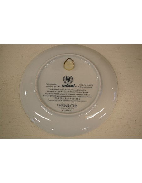 (n-5753) Villeroy & Boch, Unisef kollektsioontaldrik "Children of the World", nr 11 Egiptus kollektsioontaldrik