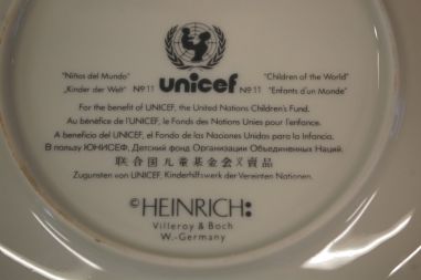 (n-5753) Villeroy & Boch, Unisef kollektsioontaldrik "Children of the World", nr 11 Egiptus kollektsioontaldrik