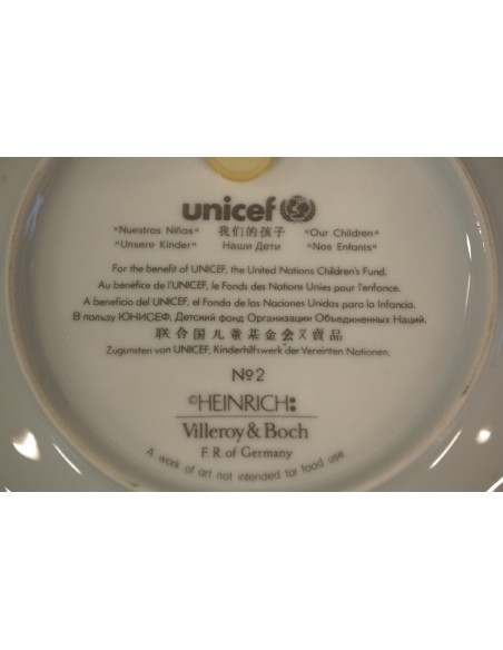 (n-5754) Villeroy & Boch, Unisef kollektsioontaldrik "Children of the World", nr 2 Tiibet kollektsioontaldrik