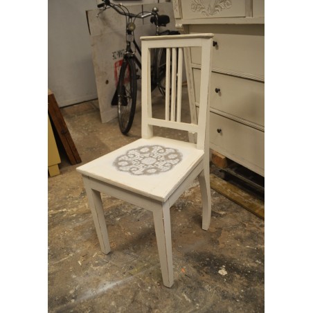 (L-360) Valge puidust tool