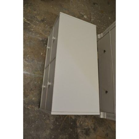 (L-417) Madal valge sahtlitega kummut