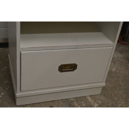 (L-425) Valge sahtlitga öökapp/ kapp