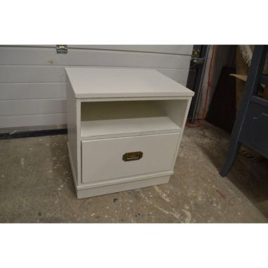 (L-425) Valge sahtlitga öökapp/ kapp