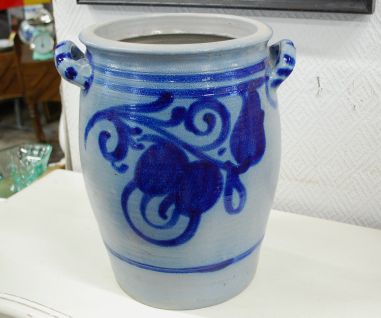 (11-093) Suur savipott-õue lillepott