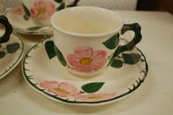 (n-3332) Villeroy&Boch Wild Rose  kohvitassid-taldrikud, 4tk 2