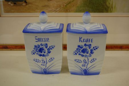 (R-016) 2tk keraamilised toosid, Kohv ja Suhkur