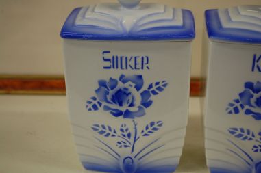 (R-016) 2tk keraamilised toosid, Kohv ja Suhkur