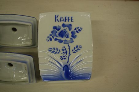 (R-016) 2tk keraamilised toosid, Kohv ja Suhkur