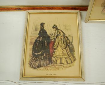 (R-025) 2tk Vanad raamitud pildid Prantsuse moest 1800a 2