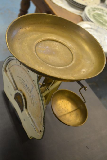 (R-047) Vana lauakaal Eskilstuna Sweden