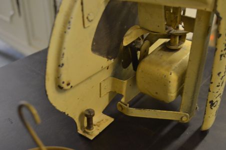 (R-047) Vana lauakaal Eskilstuna Sweden