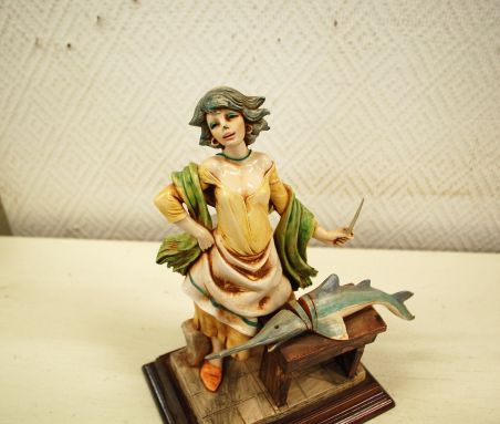 (8-1234) Depose, Fontanini kuju, käsitsimaalitud