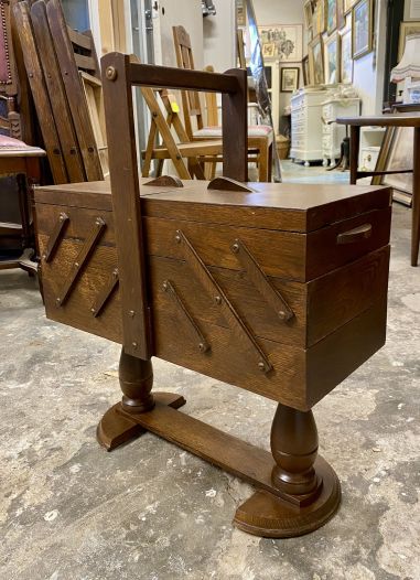 (L-449) Käsitöökast