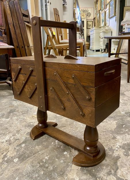 (L-449) Käsitöökast