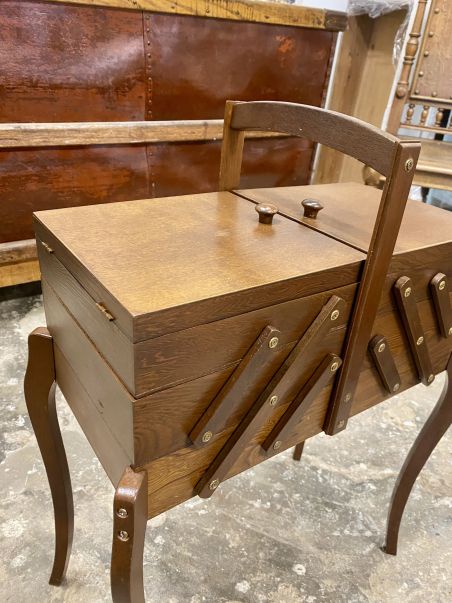 (L-450) Käsitöökast (L-450) Käsitöökast