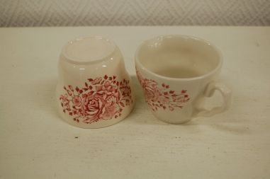 (n-309/7) English Ironstone Tableware, Kew Gardens, koorekann ja suhkru kauss