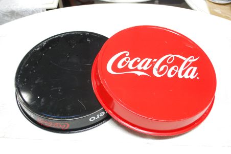 (L-461) Metallist Coca-Cola kandikud, 2 tk