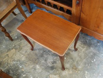 (L-495/3) Väike laud 2