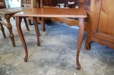 (L-495/3) Väike laud