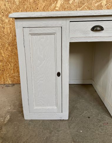 (11-542) Valge kirjutuslaud