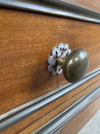 (11-515) Suur ustega riiulitega kapp, raamatukapp, riidekapp