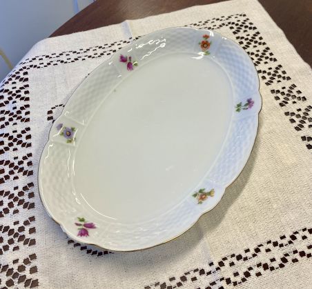 (n-5861/2) Bavaria lilledekooriga vaagen