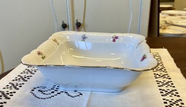 (n-5861/7) Bavaria lilledekooriga suurem kauss