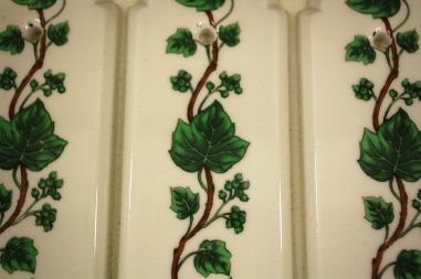 (n-5867) Porcelaine de Paris, vannitoa tarvikud "Luuderohi"