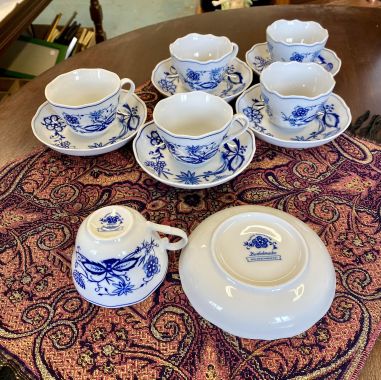 (n-5885) Triptis Porzellan Zwiebelmuster, kohvitassid-taldrikud, 6 tk komplektis