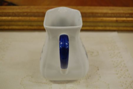 (n-5889) Sibulamustriga piimakann, 0,5 liitrit