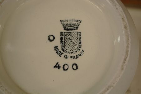 (n-5893) Saint-Amand, suur kann