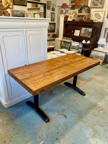 (L-508) Raske puitplaadiga kohvikulaud 2