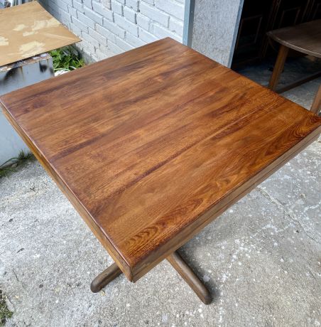 (L-509) Raske puitplaadiga kohvikulaud