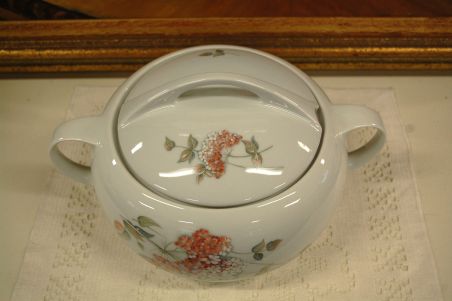 (n-5910) Bavaria Kronester, suur tirin "Leedriõied"