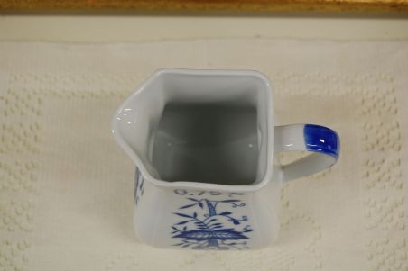 (n-5927) Sibulamustriga piimakann, 0,75L