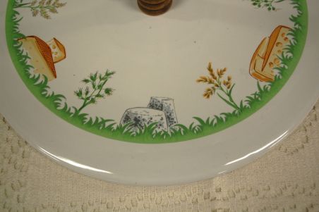 (n-5950) Revol Porcelaine Veritable, juustuvaagen sangaga