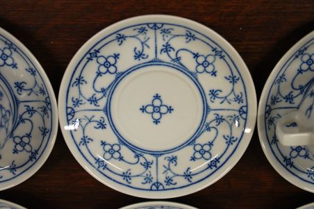 (n-6013) Bavaria Winterling Schwarzenbach, õlelillemustriga kohvitassid-taldrikud, 6tk