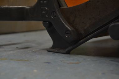 (n-6114) Vana  leivalõikur RAADVAD