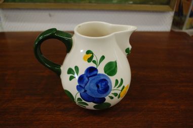 (n-3477) Villeroy & Boch Bauernblume, piimakann
