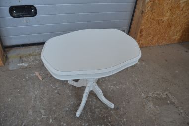 (n-6122) Valge buduaarilaud