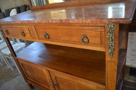 (n-6151) Peegliga suurem kummut