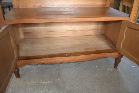 (n-6151) Peegliga suurem kummut