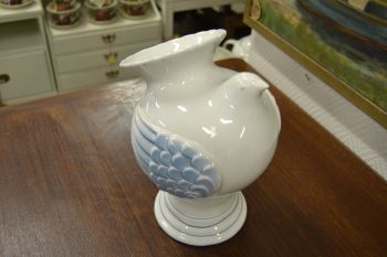 (n-6157) Linnu kujuline suurem vaas, Boda Steninge 2