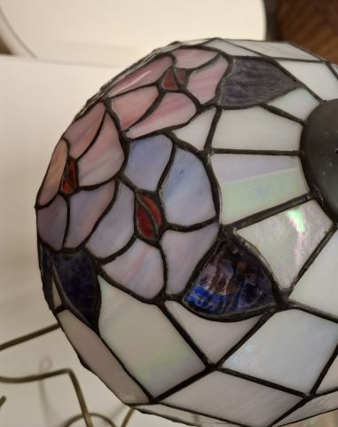 (n-6202) Tiffany stiilis laualamp