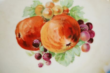 (n-6205) Pitsiline puuviljadega kauss