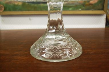 (n-6224) Kõrgel jalal klaasvaagen