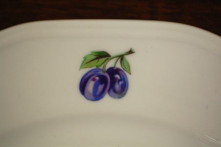 (n-6226) Kahla puuviljadega vaagen