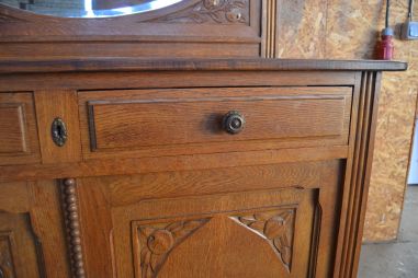 (n-6259) Peegliga kummut